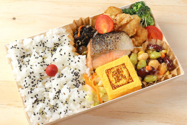 築地丸武 厚焼き玉子弁当