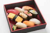 伝統江戸前赤酢寿司 築地魚蔵-【熨斗対応可】【春季限定】春の特撰握り