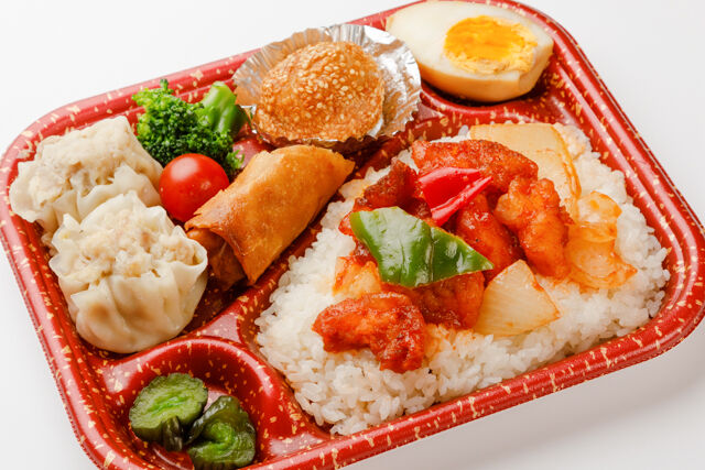 味香坊（ウェイシャンファン）-白身魚甘酢あん弁当
