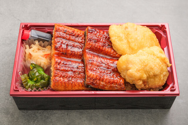 鰻の梅咲-うな重ダブル＆鶏天弁当