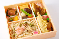 浅草懐石弁当 うつぎ-【熨斗対応可】懐石弁当 五重（ごじゅう）