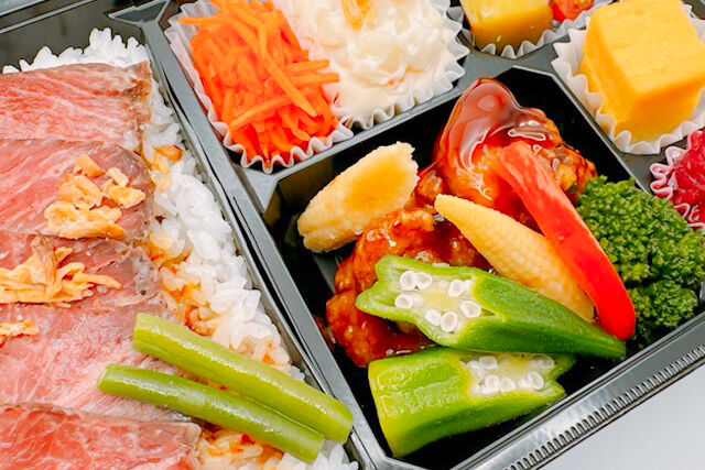 vege-lovele vegetable-ごちそう御膳（若鶏と野菜の黒酢あんかけと特選牛ロースステーキ）