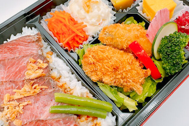 vege-lovele vegetable-ごちそう御膳（広島産大粒カキフライと特選牛ロースステーキ）
