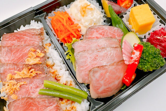 vege-lovele vegetable-ごちそう御膳（黒毛和牛A5カルビと特選牛ロースステーキ）