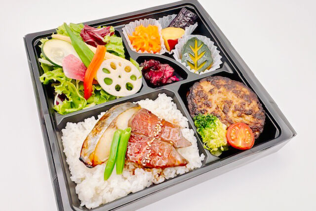 vege-lovele vegetable-べジラブハンバーグ御膳（牛ハラミステーキと鰆西京焼き）