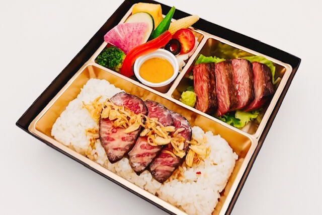 vege-lovele vegetable-サーロインステーキBOX（黒毛和牛ローストビーフ）