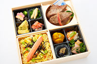 和暖-【熨斗対応可】牛ステーキとかに飯弁当
