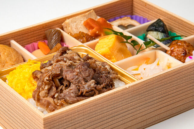 和ごころ膳 樂-味彩ご膳 ～黒毛和牛の牛めし～