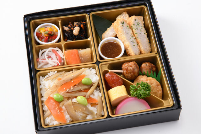 五味五彩膳ー和風おろしとんかつと出汁ごぼう飯ー