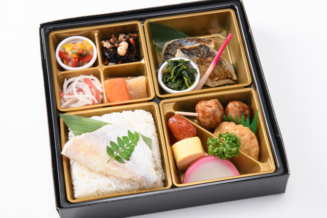 五味五彩膳 ーさわら焼物と鯛めしー