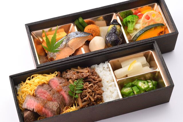 【熨斗対応可】紫蘭-shiran-黒毛和牛の牛ごぼう重と赤身ステーキ 二段重