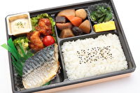 和菜 祐味-【がっつりダブルメイン】サバの塩焼きと黒酢鶏南蛮弁当
