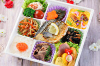 和匠 頂-【熨斗対応可】杏 ～特選サバの塩焼と和牛すき焼きの九升御膳～