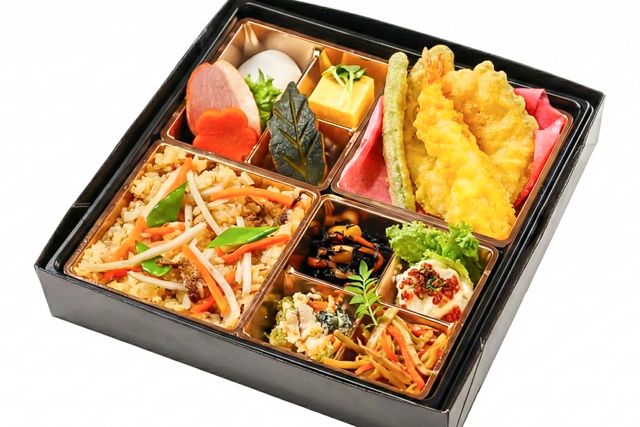 【熨斗対応可】蘭（らん）～出汁にこだわった鶏五目と4種の天婦羅～