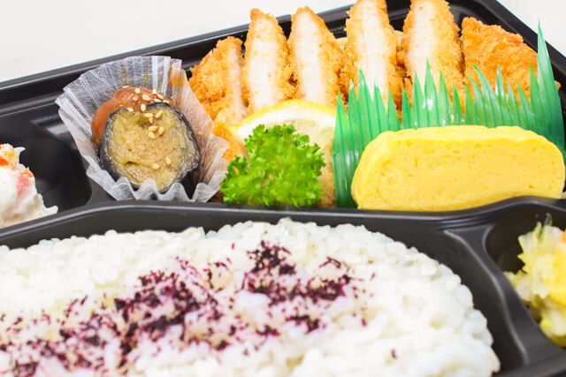 和惣菜 彩り屋-とんかつ 幕の内弁当（NO.6）