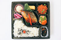和洋弁当 なる瀬-「なる瀬」のさわら照り焼き弁当