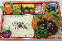 和洋弁当 なる瀬-「なる瀬」の味噌ヒレカツ弁当