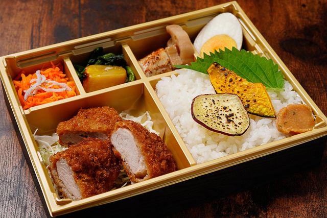 一口ソースカツ弁当～柔らかヒレカツ～の商品写真