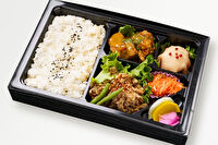 肉割烹 わざ匠-特選牛焼肉と2種の肉料理弁当