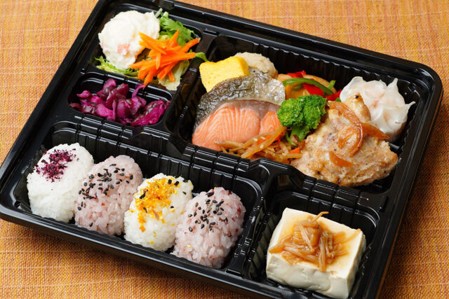 鮭幕の内弁当