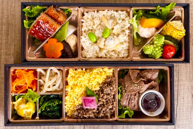 生だれ焼肉 鼓-【熨斗対応可】黒毛和牛いちぼ&うなぎの二段御膳
