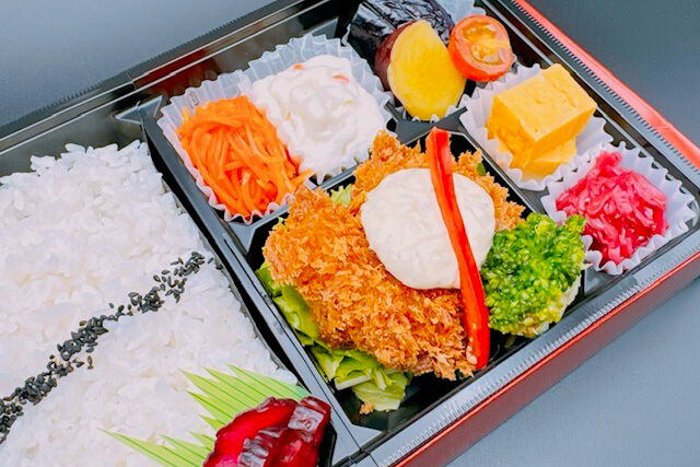 焼き芋の時間-広島産大粒カキフライ弁当
