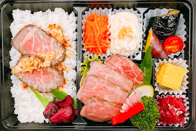 焼き芋の時間-黒毛和牛A5カルビステーキ弁当（黒毛和牛ローストビーフ）