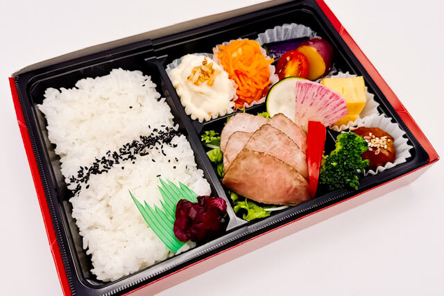 焼き芋の時間-特選黒毛和牛A5カルビステーキ弁当
