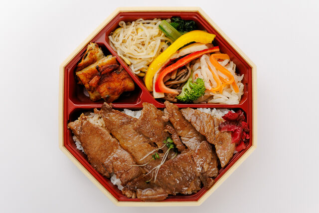 焼肉 三味-焼肉弁当（和牛特上カルビ）