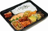 焼肉屋さんのお弁当-新羅 鮭の塩焼