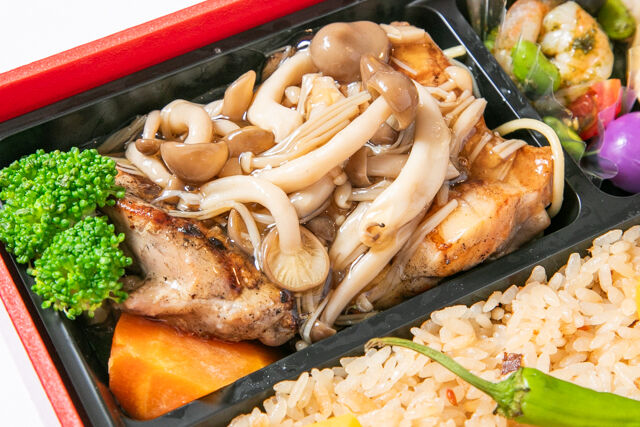 用賀GRILL ～Season Select Label～-【熨斗対応可】【秋限定】チキンソテー きのこあんかけソース
