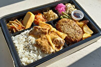 Yokohama Hamburg Steak 「SAGAWA」-和牛入りハンバーグ＆鶏チャーシュー膳