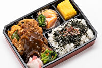 横濱うお時-【横浜蔦金商店】中華風もアリ・豚肉の排骨（パイコー）揚げ海苔弁