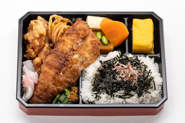 横濱うお時-【横浜蔦金商店】ボリューミーさばの竜田揚げ海苔弁