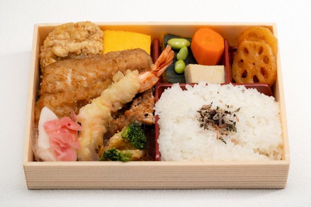 横濱うお時-【常連さんの裏メニュー】サバの竜田揚げ御膳