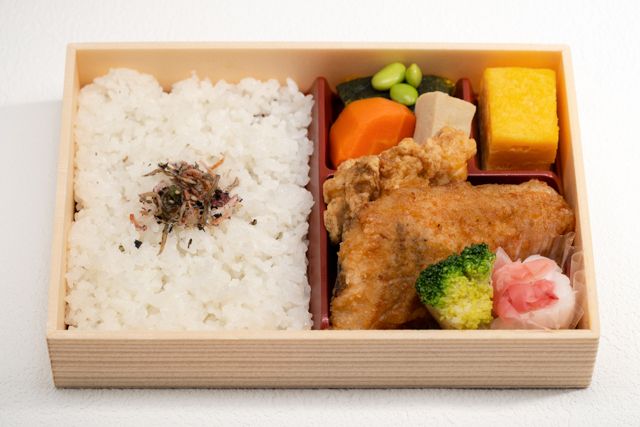 横濱うお時-【ボリューム満点】サバの竜田揚げ幕の内