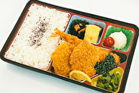 Y Plus Bento-【秀膳】特大エビフライ＆柔らかヒレカツ御膳