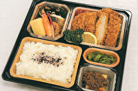 Y Plus Bento-【優膳】和洋折衷御膳（極厚ロースカツ）