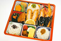 Y Plus Bento-【九重膳】彩り幕の内御膳（二種の極厚ロースカツ）