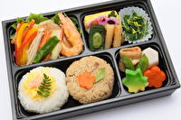 尾張茶寮 みず瀬-カレイと海老の五色あんかけ弁当
