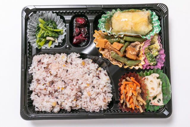 遊食彩旬 乃'SAN-冷めても美味い！乃'SANのガチ弁（和風ロールキャベツ）