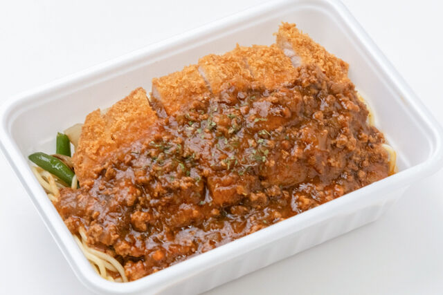 ザンギ弁当の店 たまちゃん-スパカツ