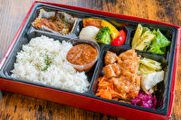 Meat Shop ぶぅ-とろとろチキンのトマト煮洋食ミートBOX