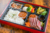 Meat Shop ぶぅ-道産牛サーロインとハンバーグの洋食ミートBOX