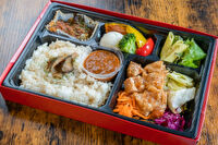Meat Shop ぶぅ-【秋冬限定】とろとろチキンのトマト煮洋食ミートBOX