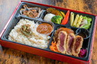 Meat Shop ぶぅ-【秋冬限定】道産ビフカツとハンバーグの洋食ミートBOX